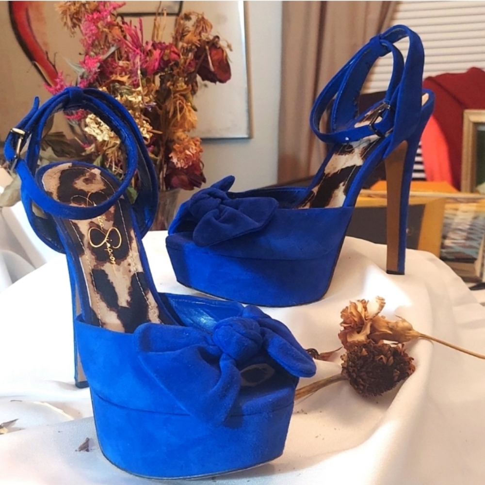 Jessica Simpson heels